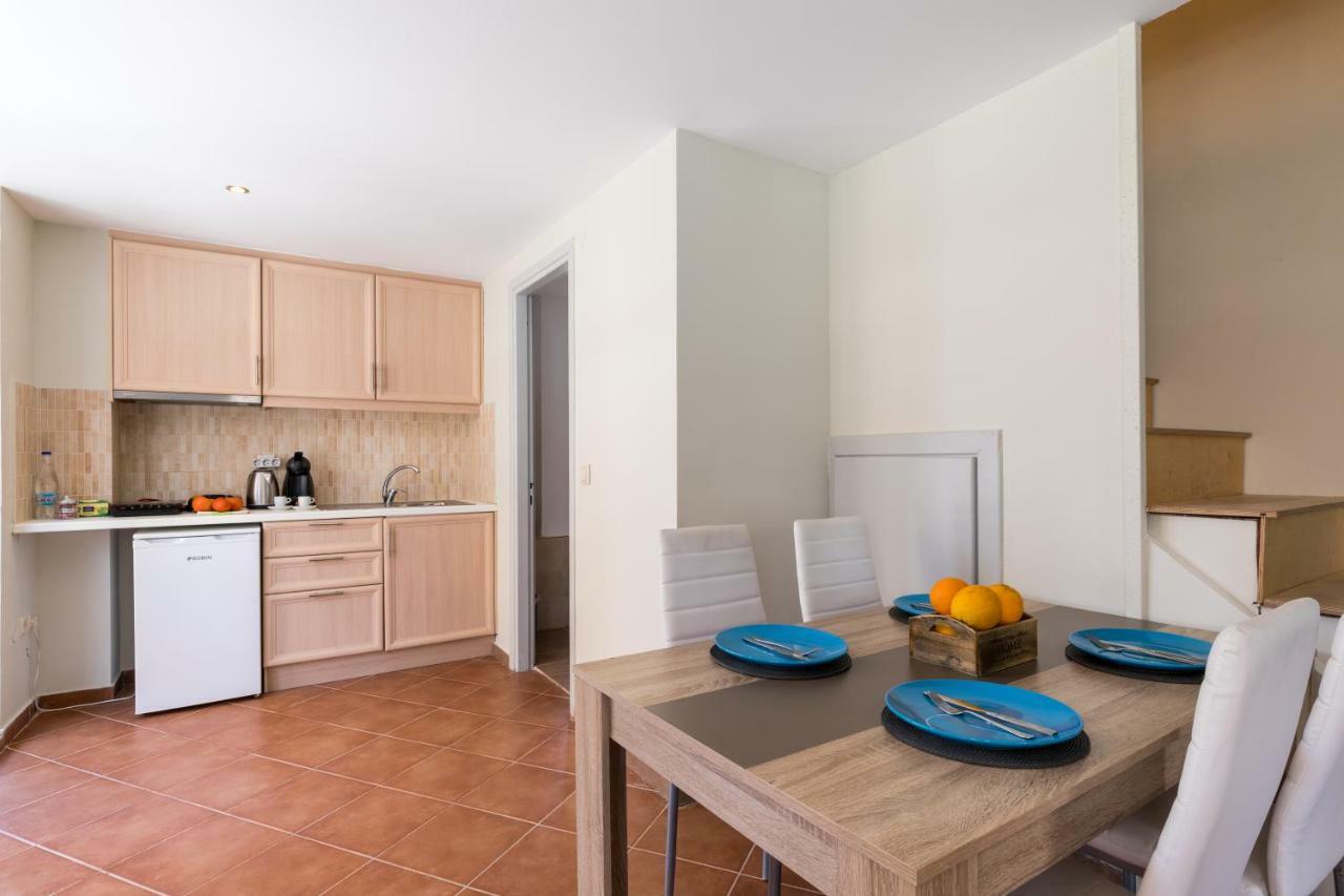 Mon-Repo Suites Corfu  ภายนอก รูปภาพ