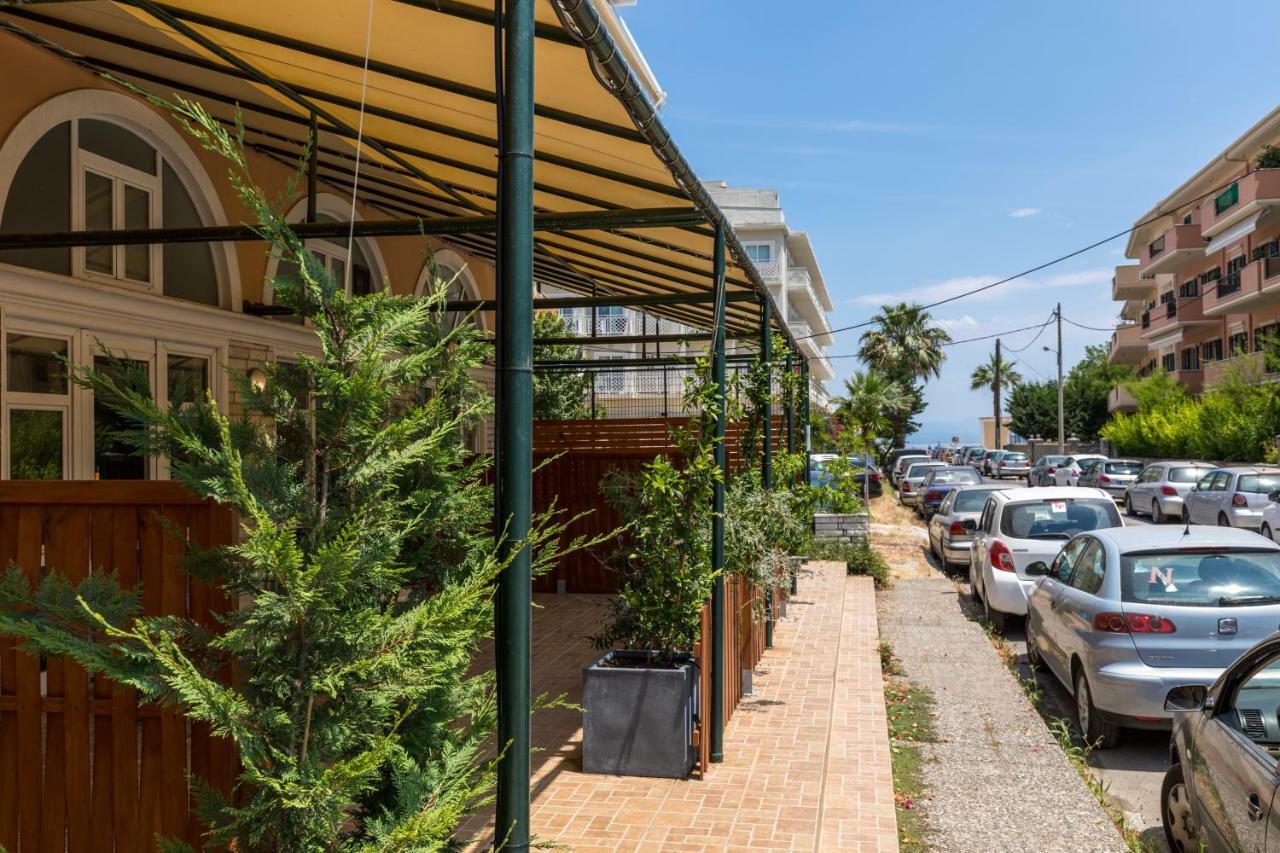 Mon-Repo Suites Corfu  ภายนอก รูปภาพ